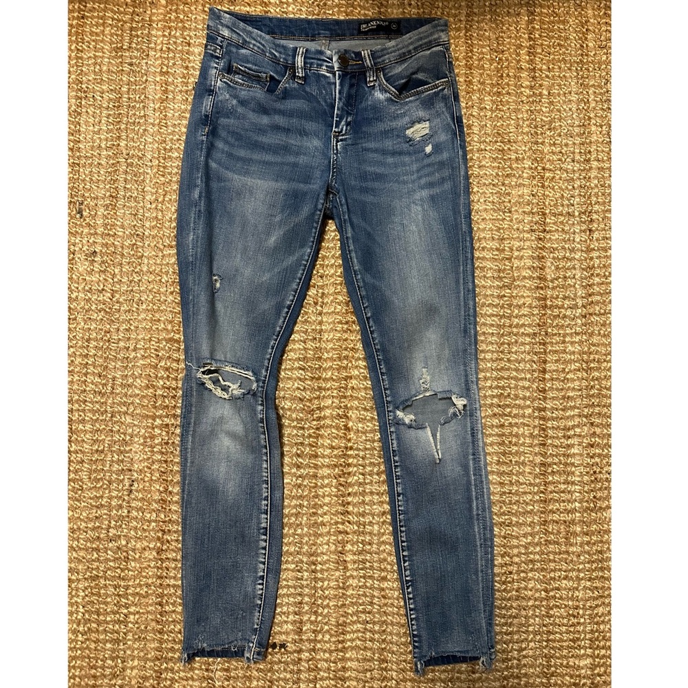 Blank NYC The Mini Reade Distressed Skinny Jean